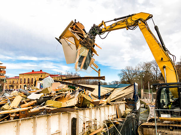  Mequon, WI Junk Removal Pros